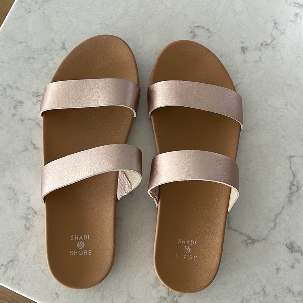 Shade & Shore Rose Gold Sandals